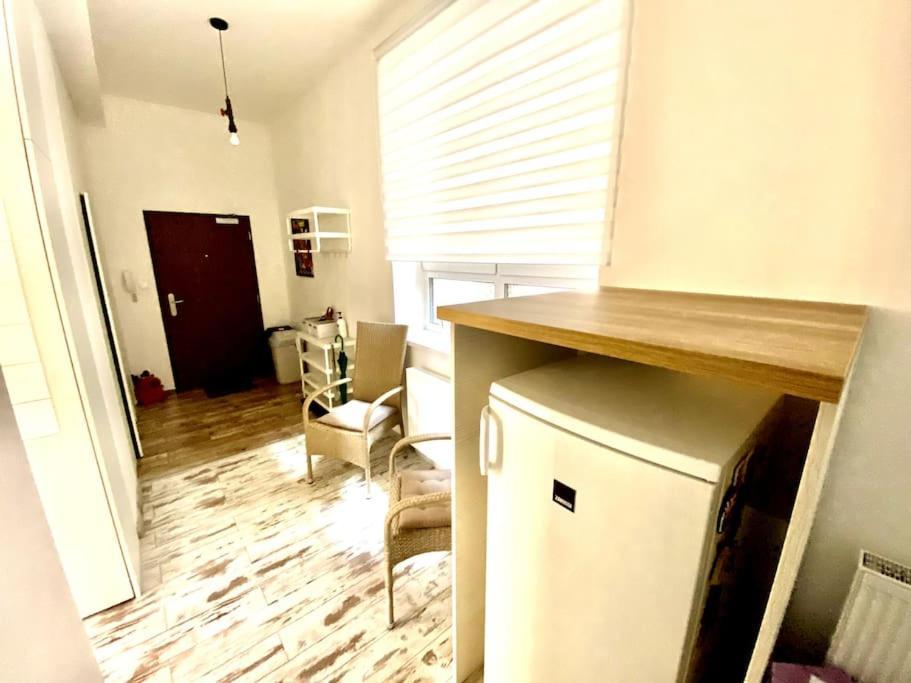 Residence Park Lovely Apartman With Private Parking Kysucke Nove Mesto Zewnętrze zdjęcie