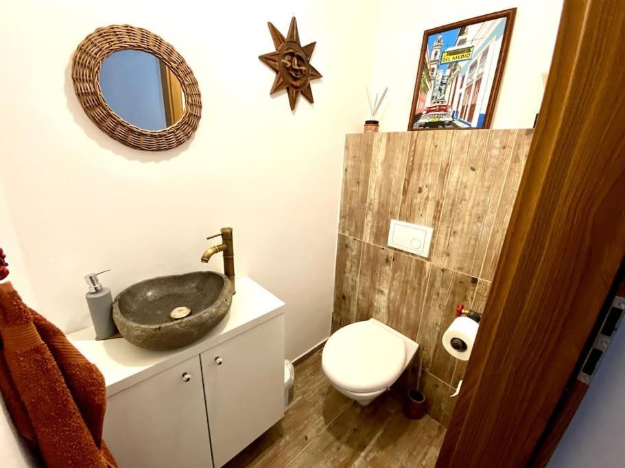 Residence Park Lovely Apartman With Private Parking Kysucke Nove Mesto Zewnętrze zdjęcie